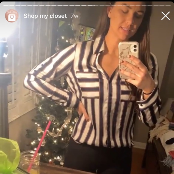 Express Blouse - Picture 2 of 3